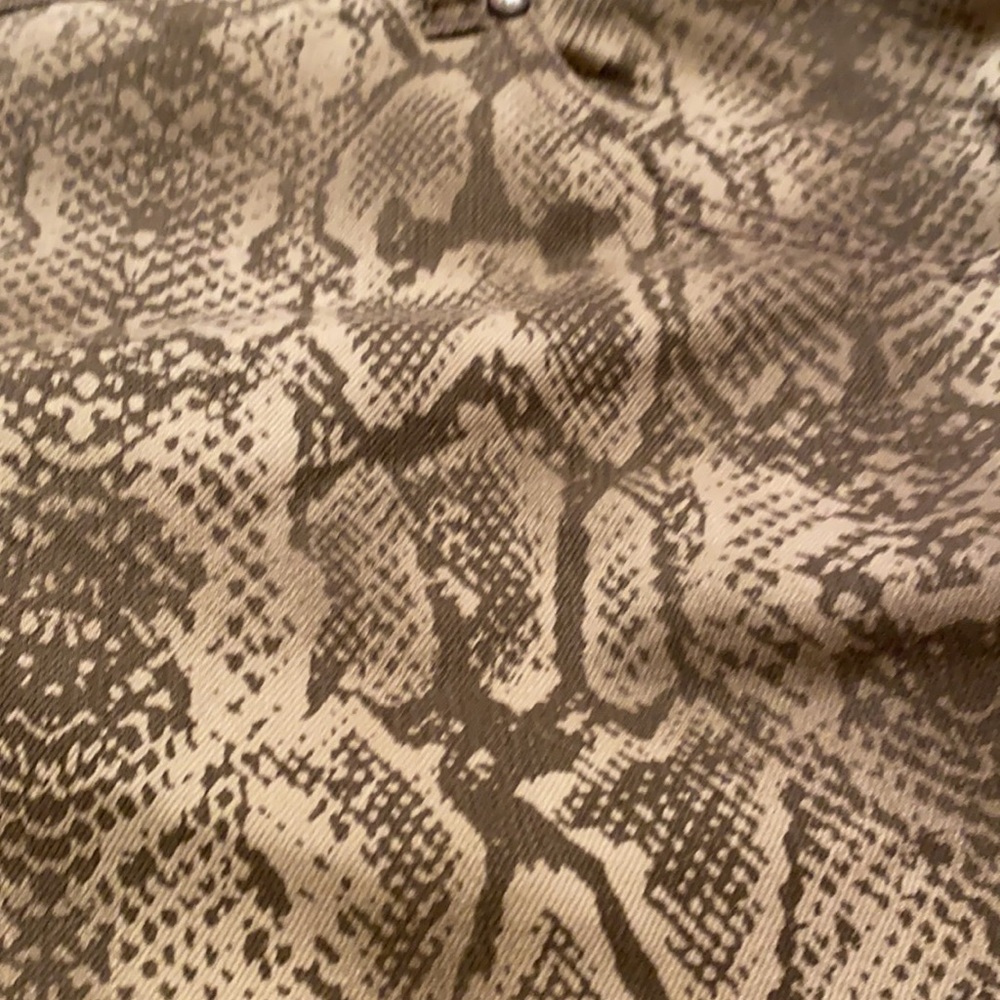 Lane Bryant Pants Size 24-Snake Skin Look - Picture 2 of 6